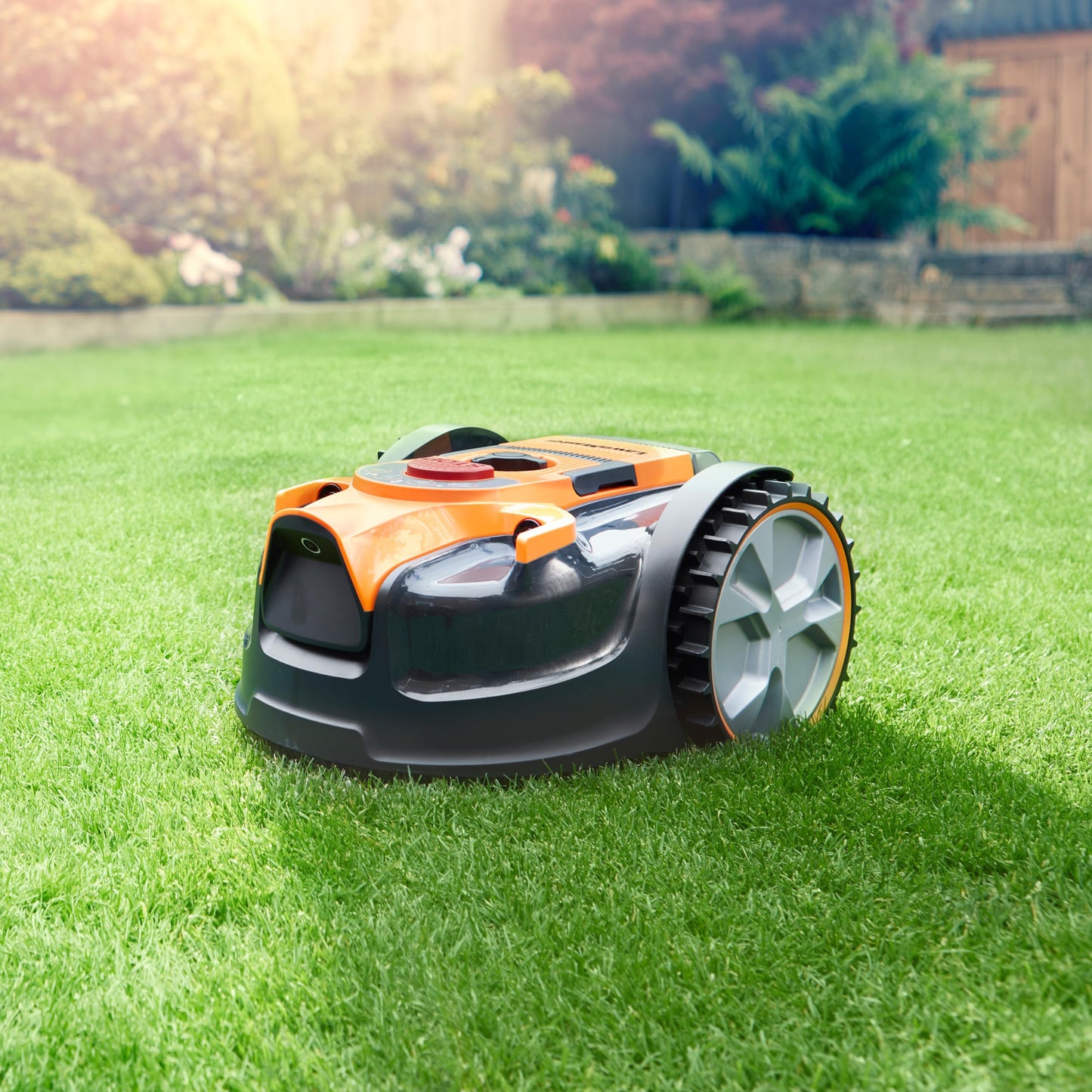 LawnMaster OcuMow® 16 Drop and Mow Robot Lawnmower with MX 24V 4.0Ah lithium battery and fast charger. No Boundary Wire